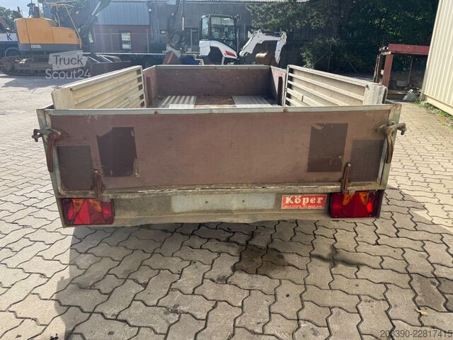 Autoprieves  Köper Anhänger mit Verladerampen / TÜV 01/28