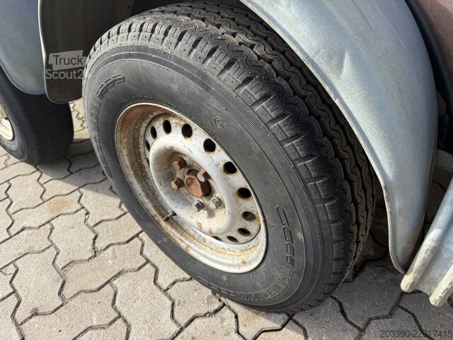 Autoprieves  Köper Anhänger mit Verladerampen / TÜV 01/28