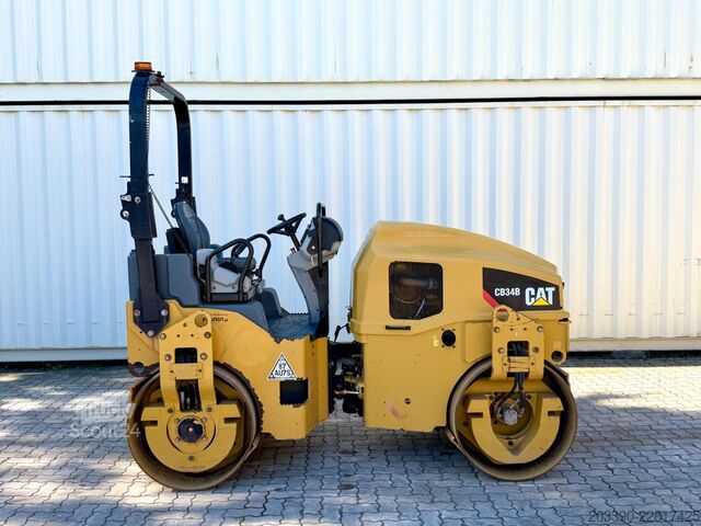 Jednovalcový valec CATERPILLAR CB34B / 2018 BJ / 1.244 Stunden / 4.3 Tonnen