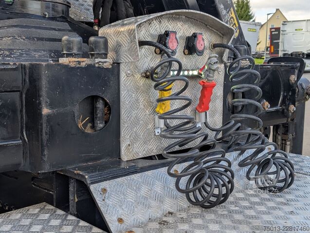 Nákladné vozidlo na prepravu dreva MAN TGX 33.510 BL SA 6x4 SZM, EPSILON S260Z96,Miete?