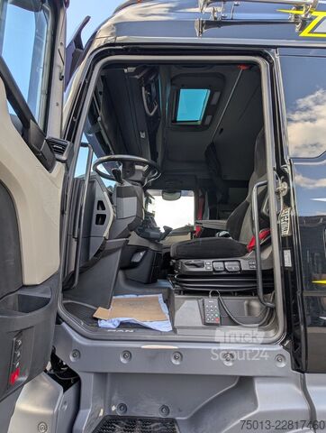 Nákladné vozidlo na prepravu dreva MAN TGX 33.510 BL SA 6x4 SZM, EPSILON S260Z96,Miete?