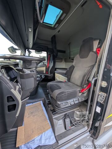 Nákladné vozidlo na prepravu dreva MAN TGX 33.510 BL SA 6x4 SZM, EPSILON S260Z96,Miete?