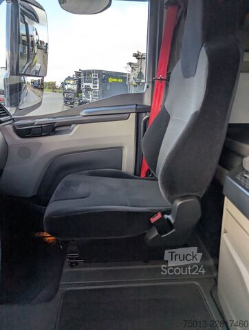 Nákladné vozidlo na prepravu dreva MAN TGX 33.510 BL SA 6x4 SZM, EPSILON S260Z96,Miete?
