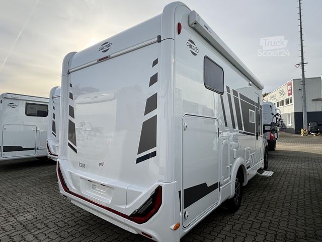 Ημιενσωματωμένο αυτοκινούμενο τροχόσπιτο CARADO T 338 Pro+, Automatik, LED, Markise