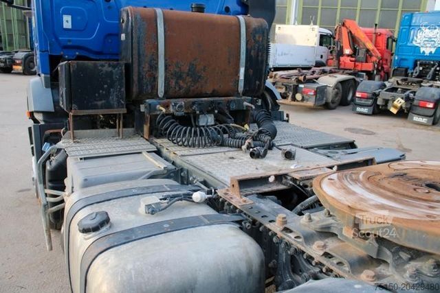 Τυπική μονάδα τράκτορα MERCEDES-BENZ 1843 4x4 HAD Kipphydraulik Nr.: 822