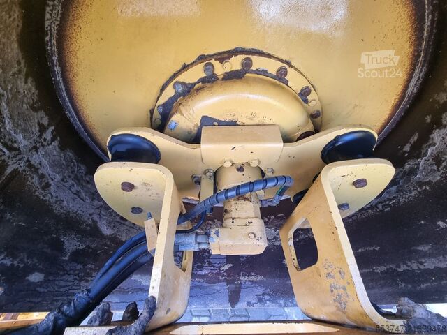 Enkele wals Caterpillar CS 56