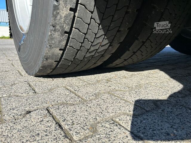 Standardní tahač DAF XF 530 / Retrarder / 1 x Liege