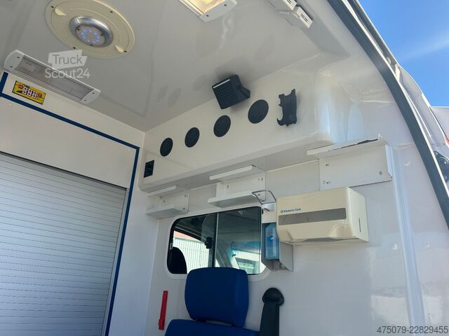 Пожарна кола MERCEDES-BENZ Sprinter 316 / Trage Liege Rampe