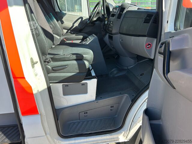 Пожарна кола MERCEDES-BENZ Sprinter 316 / Trage Liege Rampe