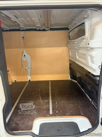 Furgão de painéis RENAULT Trafic Kasten L2H1 Komfort Klima R-CAM LED AHK