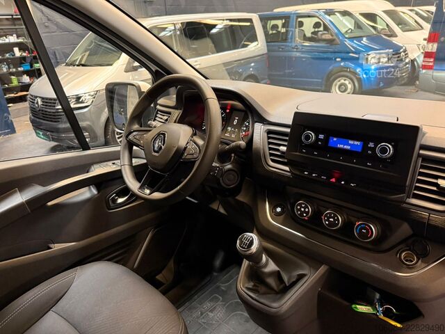 Kleinbus RENAULT Trafic Kombi L1H1 Life Style 8 Sitze AC LED PDC
