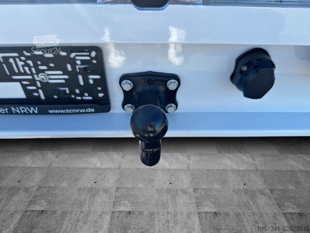 Autonkuljetuspakettiauto RENAULT Master Automatik AHK 3,5 Aluminium Aufbau