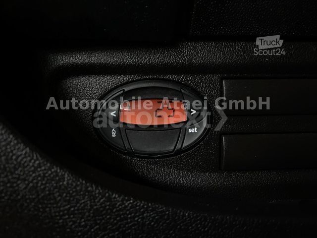 Bestelwagen PEUGEOT Boxer 2.2 HDI L1H1 KAMERA+NAVI+STANDHZG. 8265B