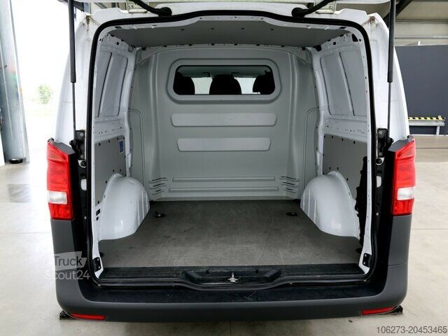 Aangepaste bestelwagen Mercedes-Benz Vito 114 Mixto,6 Sitzer,Klima,Navi,Tempomat