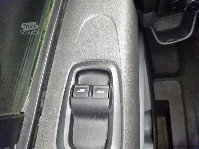 Panel van FORD Transit Custom 260 L1H1 LKW City Light Audio12