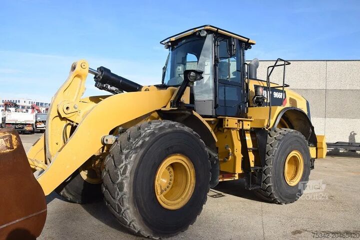 Wheel loader Caterpillar 966 M