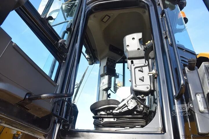 Wheel loader Caterpillar 966 M