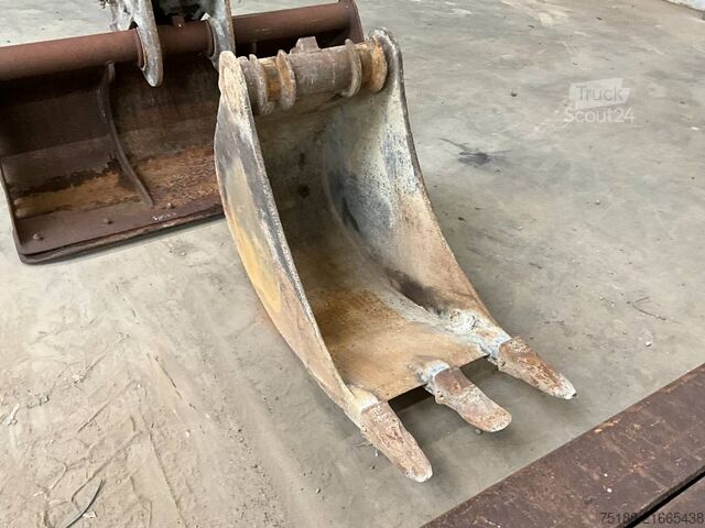 Excavadora de ruedas CAT M 313 D