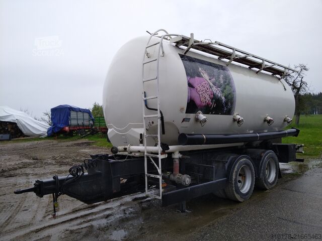 Remorcă tip siloz Tranders TK18 OM Pellet Silo