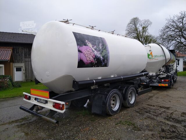 Remorcă tip siloz Tranders TK18 OM Pellet Silo