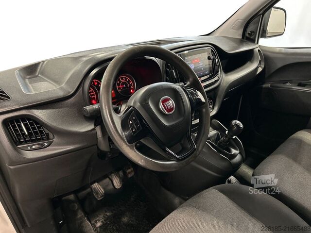 Furgoneta FIAT Doblo Cargo 2019 - Doblo cargo 1.6 mjt 90cv CH1 Lounge S&S