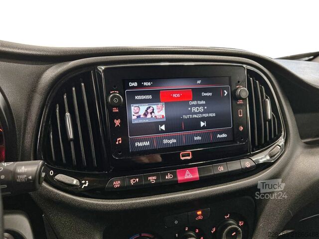 Furgoneta FIAT Doblo Cargo 2019 - Doblo cargo 1.6 mjt 90cv CH1 Lounge S&S