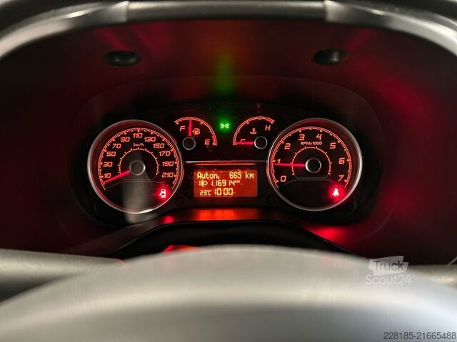 Furgoneta FIAT Doblo Cargo 2019 - Doblo cargo 1.6 mjt 90cv CH1 Lounge S&S