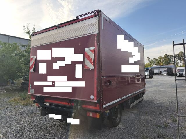 Închis Mitsubishi Canter 7C18 (18) m. Motorschaden