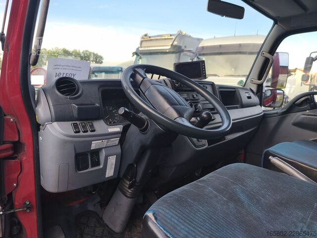 Închis Mitsubishi Canter 7C18 (18) m. Motorschaden
