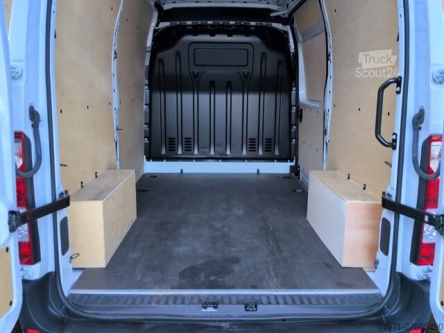 Furgone Renault Master Kasten L2H2 3,3t 2.3D*Tempo R-Kam Spurass