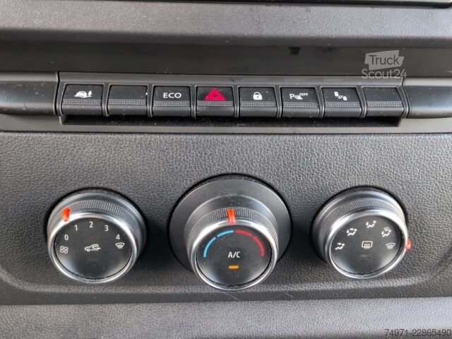 Furgone Renault Master Kasten L2H2 3,3t 2.3D*Tempo R-Kam Spurass