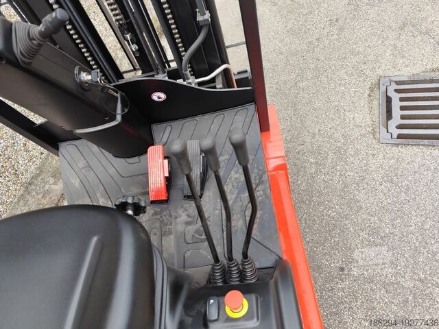Frontgaffeltruck EP TCL101