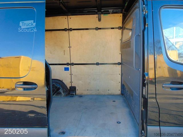 Dodávka s vysokou strechou MERCEDES-BENZ Sprinter 214 CDI AHK-KLIMA-KAMERA