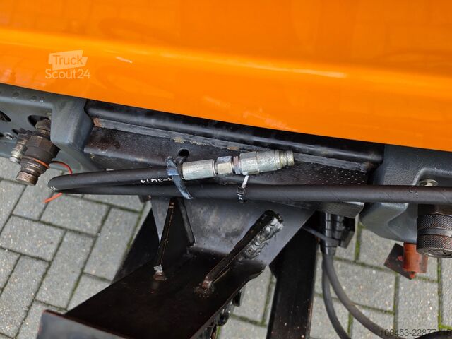 Tippbil skåpbil MULTICAR M 30 Kipper 4x4 10x Hydr.vorne/Platte vor/Klima