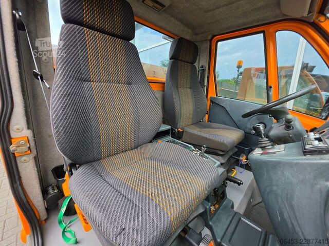 Tippbil skåpbil MULTICAR M 30 Kipper 4x4 10x Hydr.vorne/Platte vor/Klima