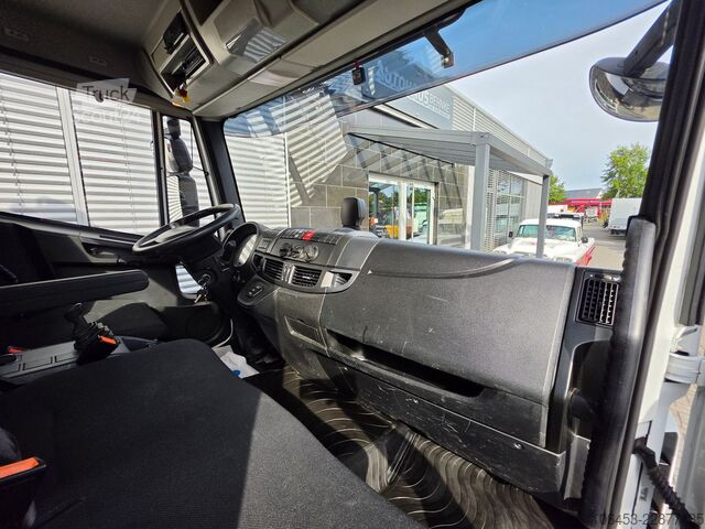 Camión volquete trilateral IVECO Euro Cargo 180-320 Kipper Kran Funk öelanschluss