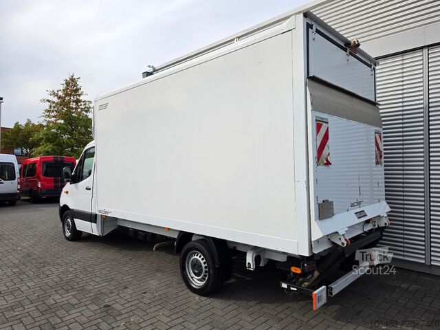 Furgoneta caja MERCEDES-BENZ Sprinter 316 CDI Koffer/LDW/AC/Tempo/Navi/3 Sitz