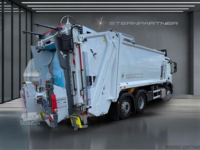 Camión de la basura MERCEDES-BENZ Actros 5 2533 Müllwagen Hecklader