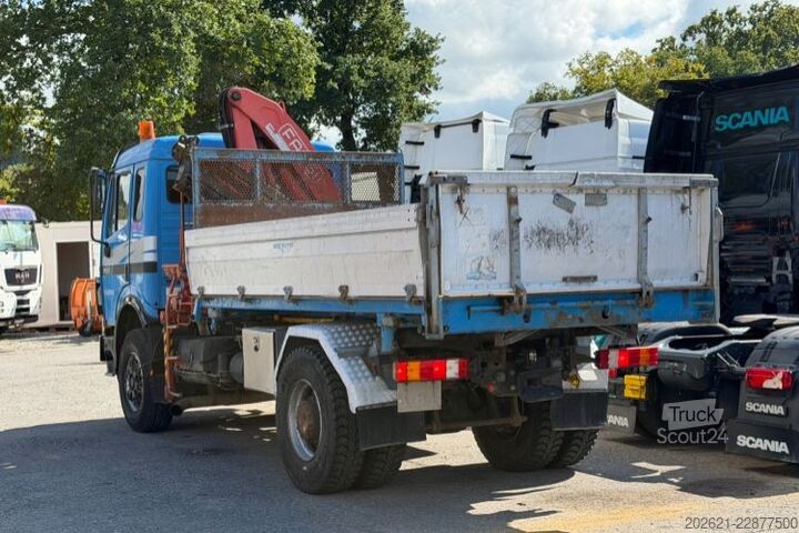 Macara montată pe camion MERCEDES-BENZ SK 1831 4x2 Fassi F105 Kipper