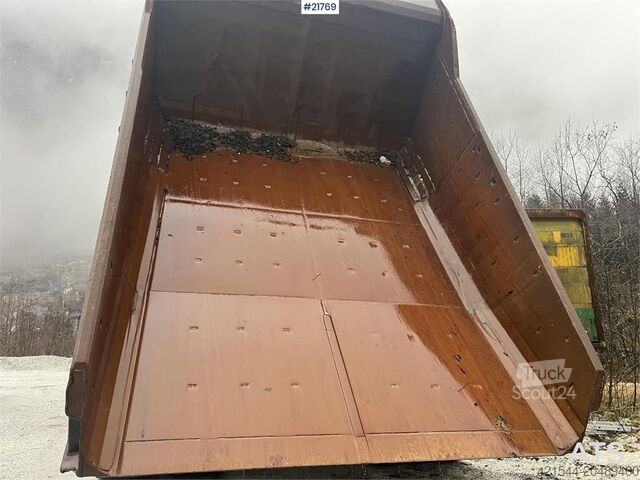 Pašizgāzējs Perlini DP705 Dump Truck