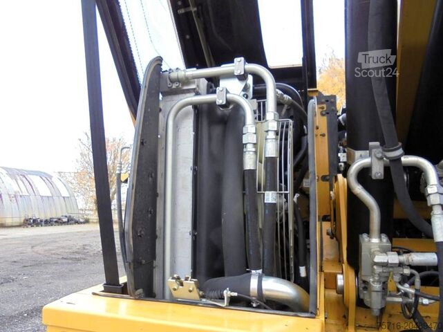 Ratinis ekskavatorius CAT M 318 F