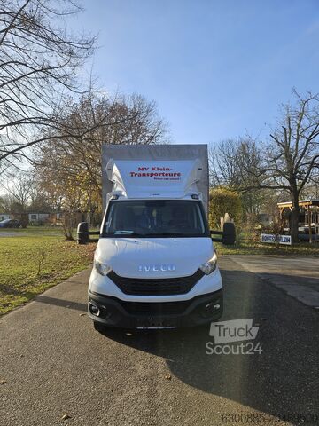 Bavullu taşıyıcı Iveco Daily 50c/35 mit Schiebeplane 750kg LBW