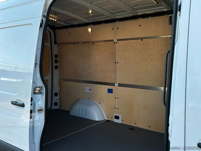 Furgoneta MERCEDES-BENZ Sprinter*317*3,5t AHK*MBUX*Klima*STNDHZG*NAVI