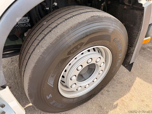 Tankowiec Volvo FH 420 6X2 *EX-ADR FUEL TANKER* - *137.000km!* ...