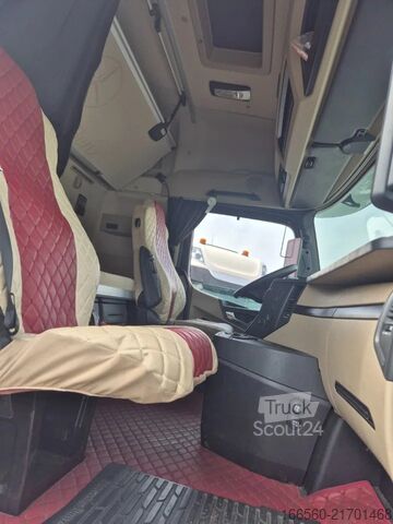 Standaard trekker Mercedes-Benz Actros 1845