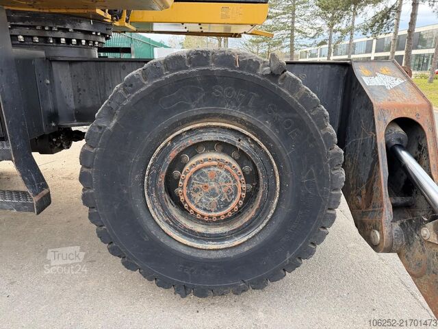 Stroj za ravnanje z materialom Caterpillar M 325 D OVERSLAGKRAAN / MATERIAL HANDLER / UMSC...