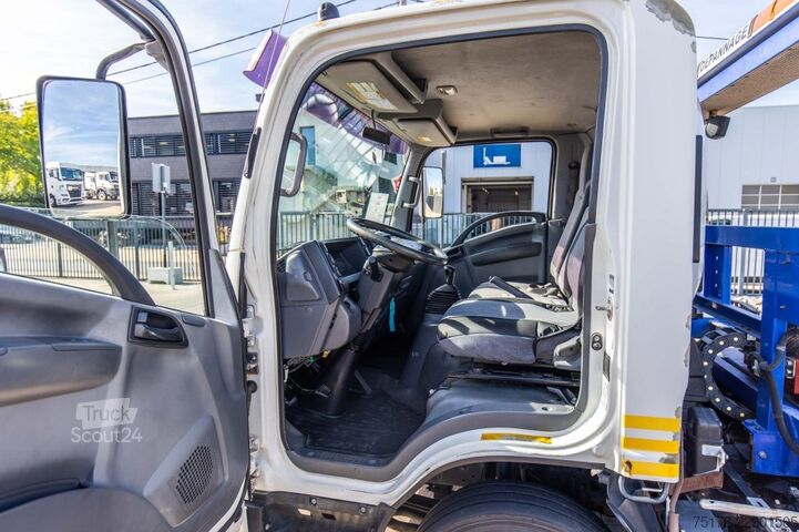  ISUZU NPR 75