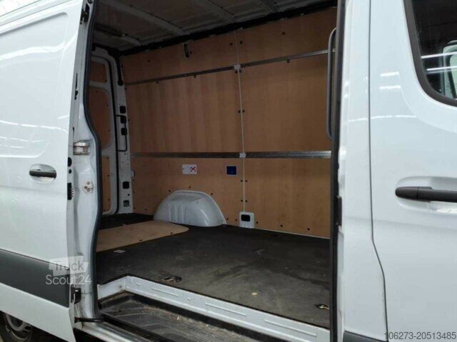 Vans ar augstu jumtu Mercedes-Benz Sprinter 317 CDI,L2H2,Automatik,Kamera,LED