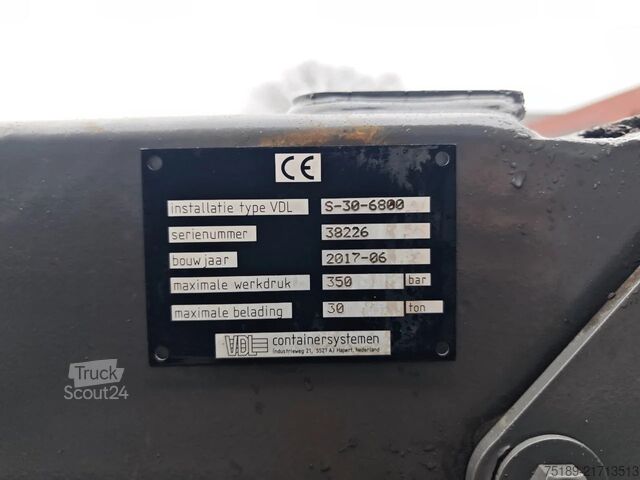 Krampe SHL 30 VDL S-30-6800 ανυψωτικό γάντζου με τηλεχειριστήριο! Krampe SHL 30 VDL S-30-6800 Hooklift Radio Remote!