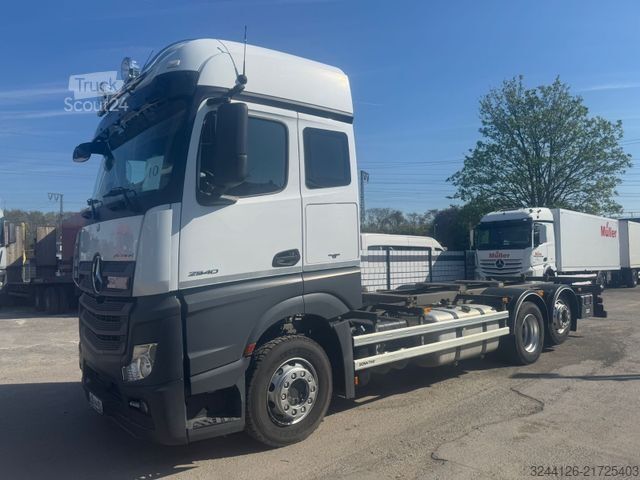 Вантажівка зі змінною надбудовою MERCEDES-BENZ Actros2540/6x2/Fahrschule/5-Sitze/TÜV/exBundeweh